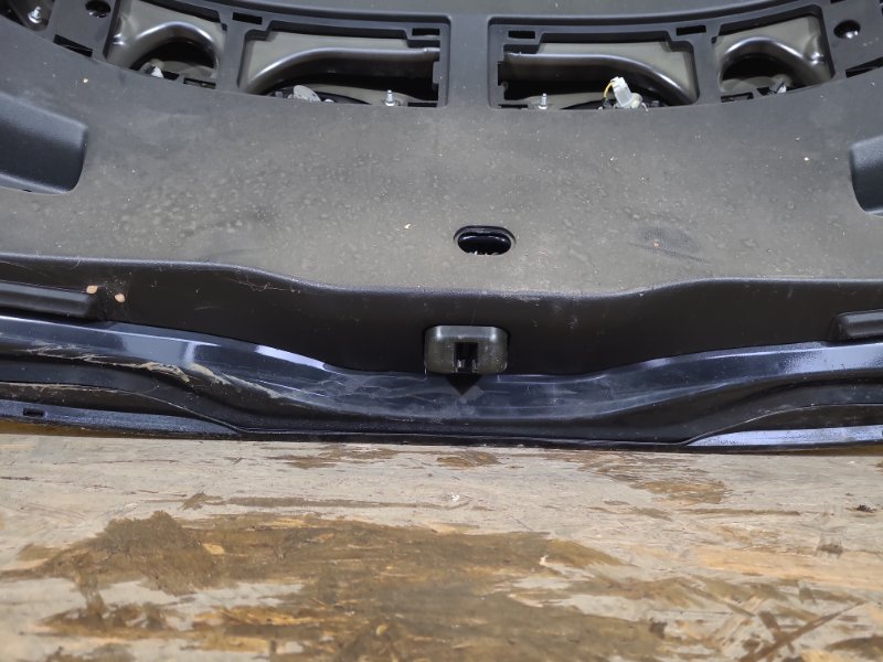 Крышка багажника CIVIC 5D 06-11