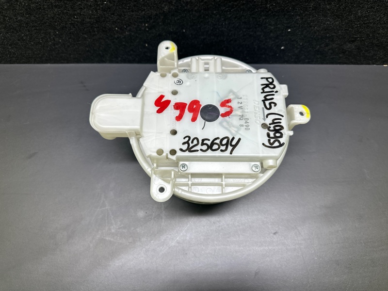 Моторчик печки PRIUS - 30 09-17 2013 1.8 2ZRFXE