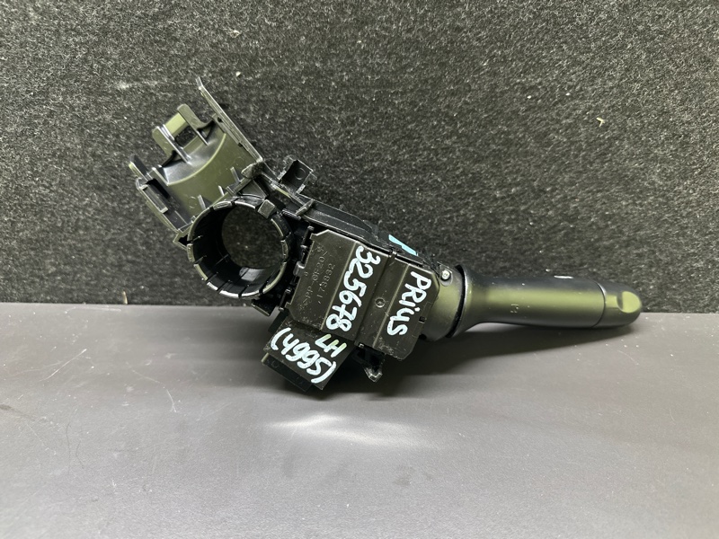 Подрулевой переключатель левый TOYOTA PRIUS - 30 09-17 1.8 2ZRFXE