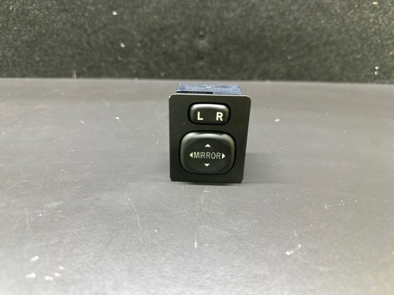 Блок управления зеркалами TOYOTA PRIUS - 30 09-17 2013 1.8 2ZRFXE 84870-28030 Б/У