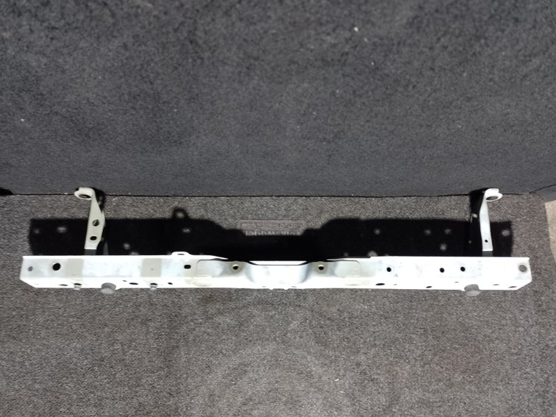 Панель передняя верхняя LEAF 10-17