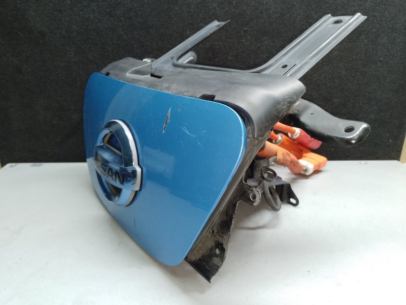 Зарядное гнездо (розетка) LEAF 10-17