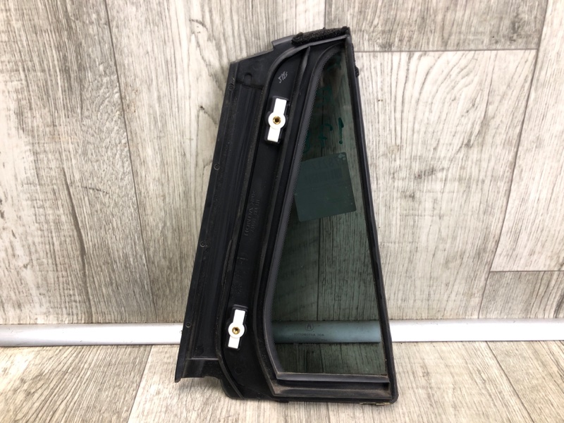 Стекло двери глухое заднее левое RDX 12-19 2012 Внедорожник 3.5