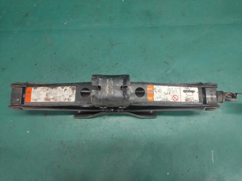 Домкрат FORD EXPEDITION 03-06