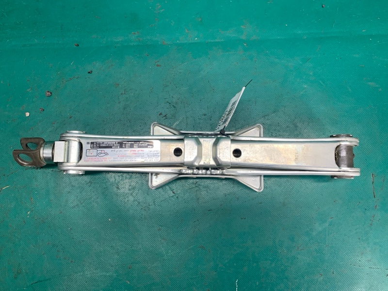 Домкрат RL 05-12 2008 Седан 3.5