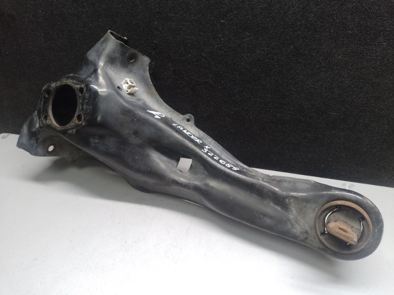Рычаг задней подвески продольный правый MITSUBISHI LANCER X 10 07-15 2014 2.0 4B11 4125A098 Б/У