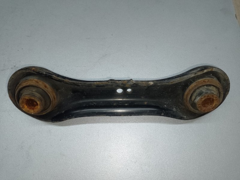 Рычаг задней подвески поперечный нижний LANCER X 10 07-15 2014 2.0 4B11