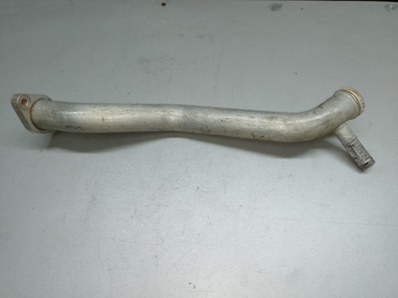 Запчасть патрубок системы охлаждения MITSUBISHI OUTLANDER XL 05-13 Б/У Патрубок системы охлаждения MITSUBISHI OUTLANDER XL 05-13 Б/У