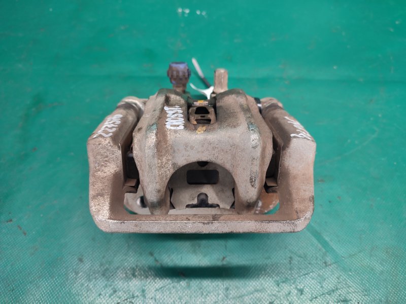 Суппорт тормозной задний левый CROSSTOUR 09-15 2012 3.5