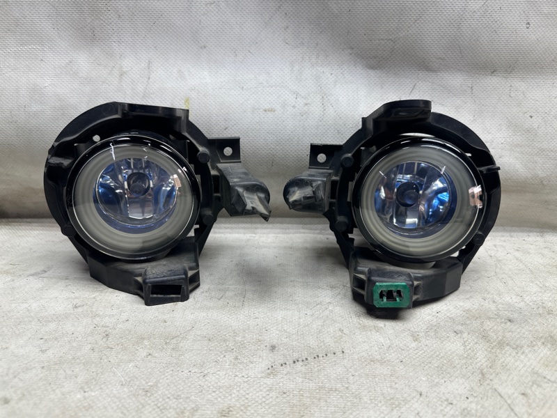 Противотуманная фара NISSAN LEAF 10-17 26150-3NB1A Б/У