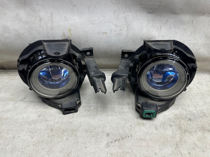 Противотуманная фара LEAF 10-17