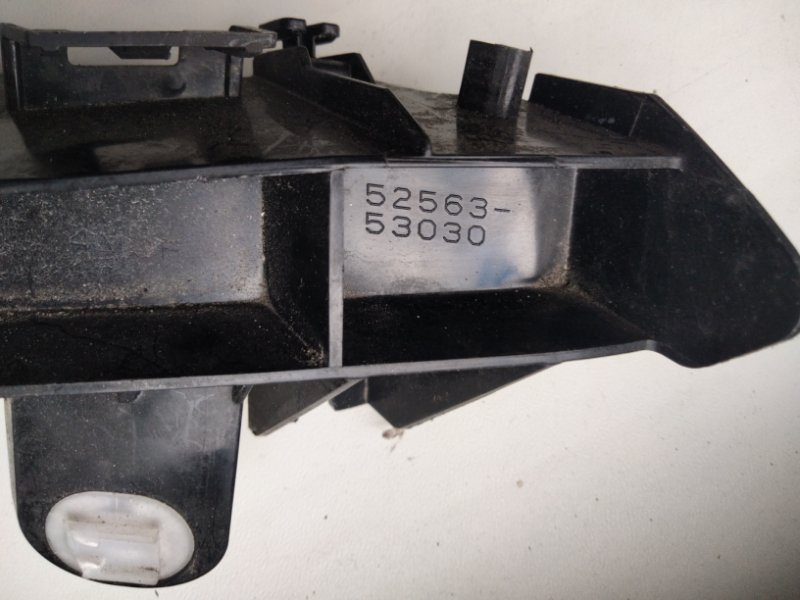 Кронштейн заднего бампера левый IS250/350 13-20