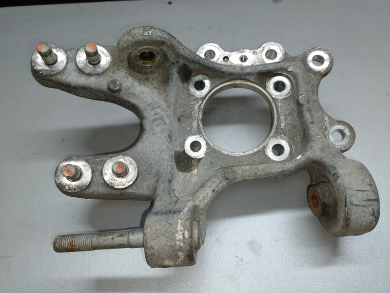 Цапфа задняя правая ACURA MDX (YD2) 06-13 2007 YD2 3.7 J37A1 52210-STX-A02 Б/У