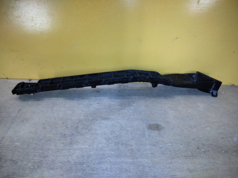 Кронштейн заднего бампера левый LEXUS NX 14-21