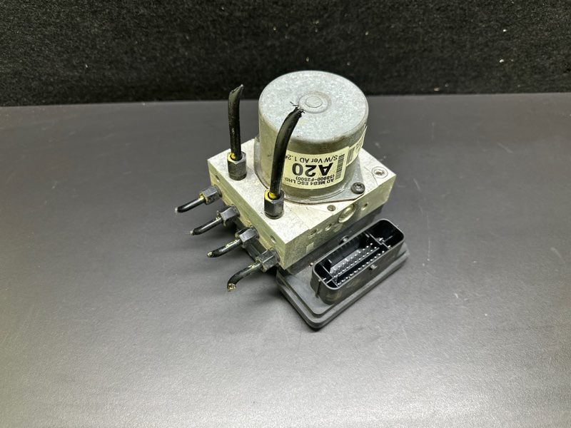 Блок ABS ELANTRA AD 16- 2017 AD 2.0 G4NH