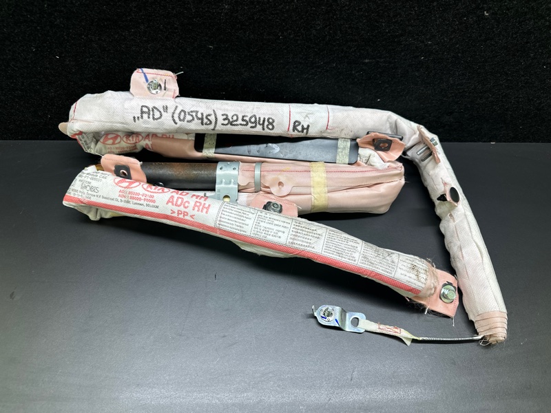 Подушка безопасности (штора) правая HYUNDAI ELANTRA AD 16- 2017 AD 2.0 G4NH 85020-F2100 Б/У