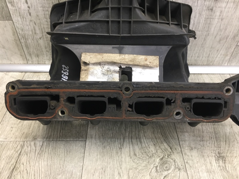 Коллектор впускной 200 10-14