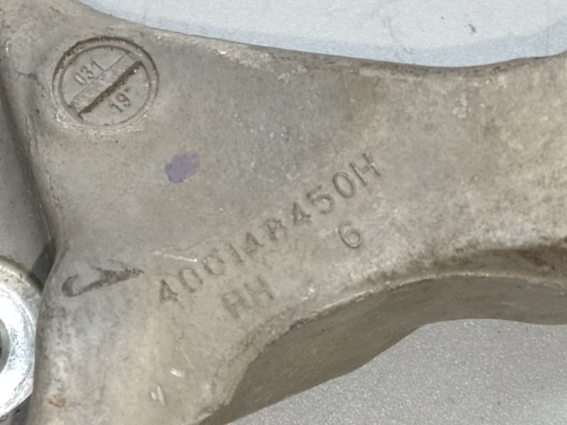 Кулак поворотный передний правый QX60/JX35 12-20 2019 3.5 VQ35DD