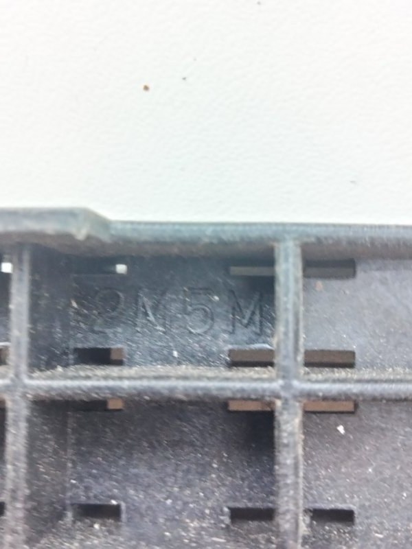 Кронштейн заднего бампера правый CRV 06-12