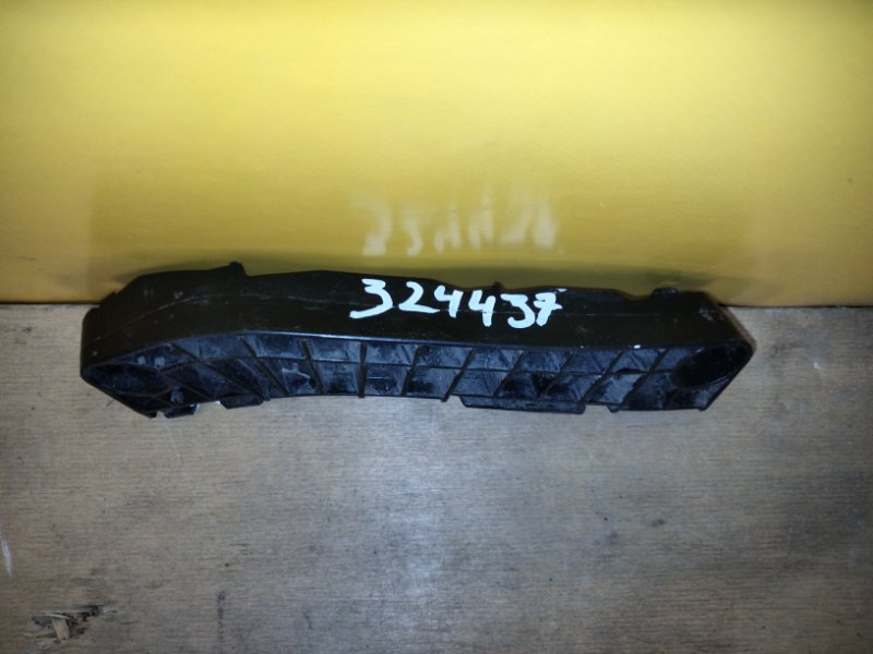 Кронштейн переднего бампера правый CAMRY 40 06-11