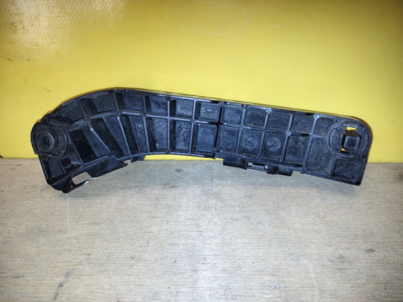 Кронштейн переднего бампера левый TOYOTA CAMRY 40 06-11 5253606020 Б/У
