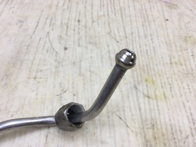 Трубка ТНВД CAYENNE 10-18 2011 4.8L