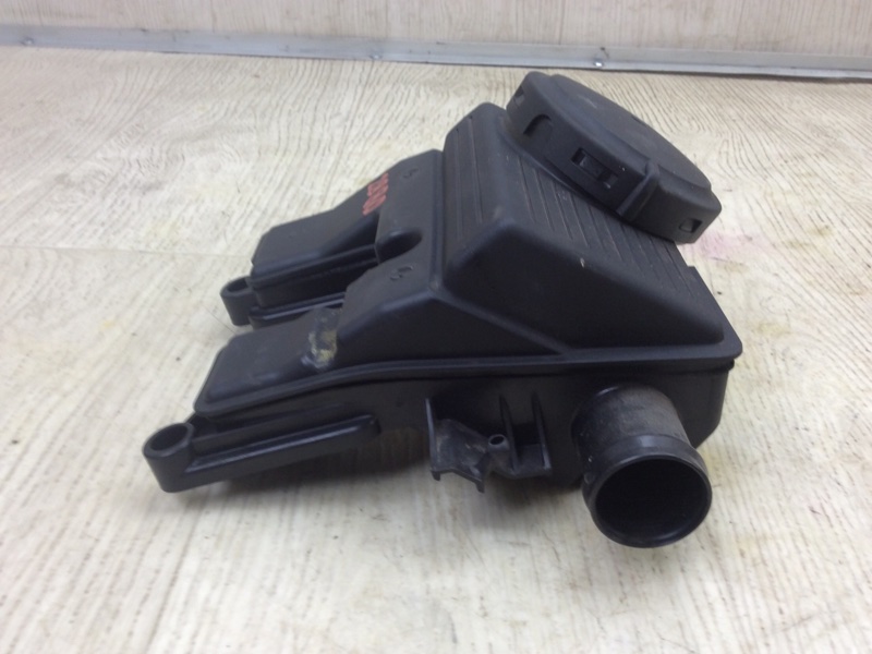 Клапан вентиляции картерных газов PORSCHE CAYENNE 10-18 4.8L Клапан вентиляции картерных газов PORSCHE CAYENNE 10-18 4.8L