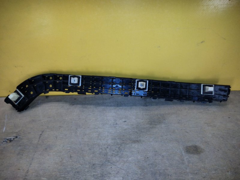 Кронштейн заднего бампера правый HONDA CRV 06-12