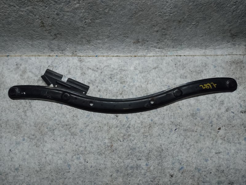 Запчасть крепление балки подвески FORD FOCUS 10-18 2018 2.0 C20HDEX CP9Z-5410684-A Б/У Крепление балки подвески FORD FOCUS 10-18 2018 2.0 C20HDEX CP9Z-5410684-A Б/У