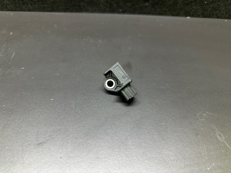 Датчик удара HYUNDAI ELANTRA AD 16- 2017 AD 2.0 G4NH 95920-F2000 Б/У