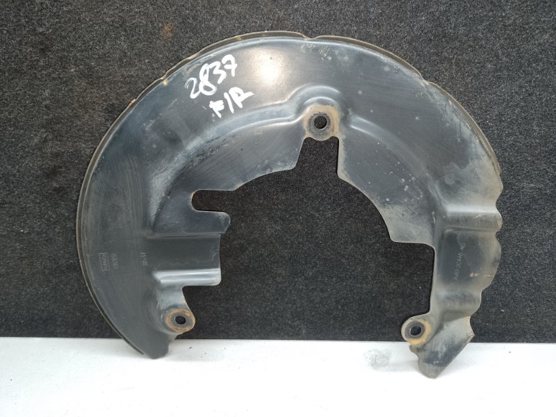 Защита тормозного диска передняя правая FOCUS 10-18 2018 2.0 C20HDEX