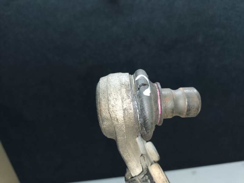 Рычаг передней подвески нижний правый FORD FOCUS 10-18 2.0 C20HDEX