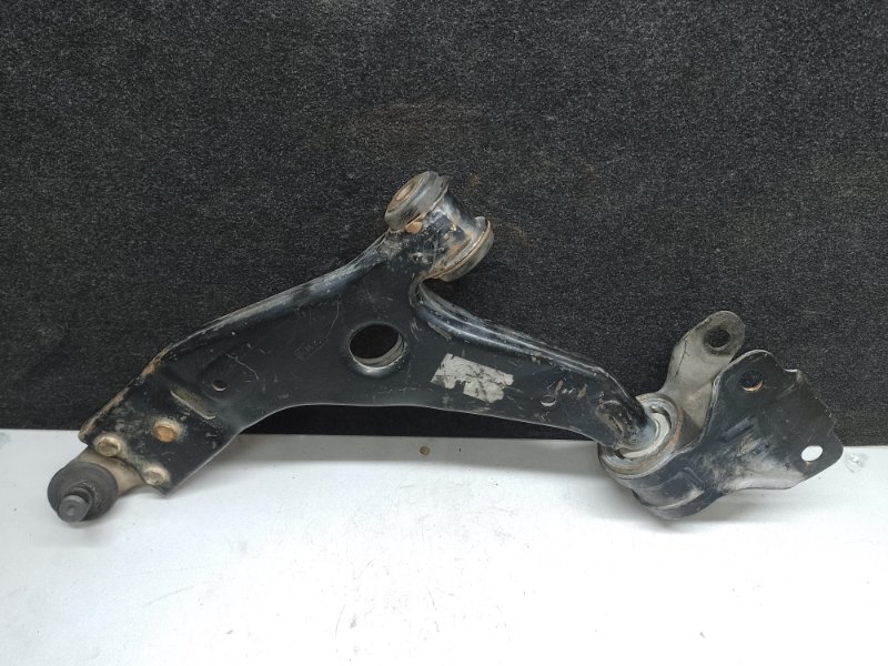 Рычаг передней подвески нижний левый FORD FOCUS 10-18 2018 2.0 C20HDEX F1FZ-3079-A Б/У