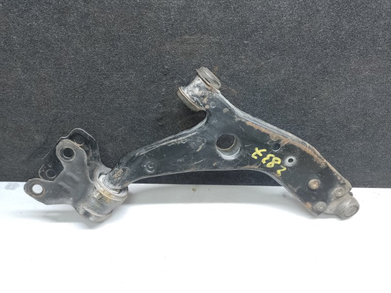 Рычаг передней подвески нижний левый FOCUS 10-18 2018 2.0 C20HDEX