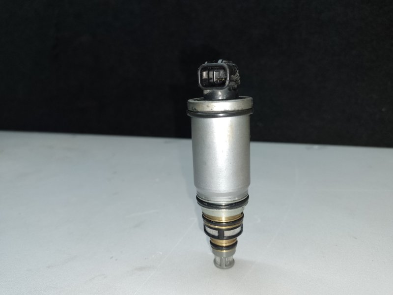 Клапан кондиционера HYUNDAI ELANTRA AD 16- 2017 AD 2.0 G4NH 97674-3M001 Б/У