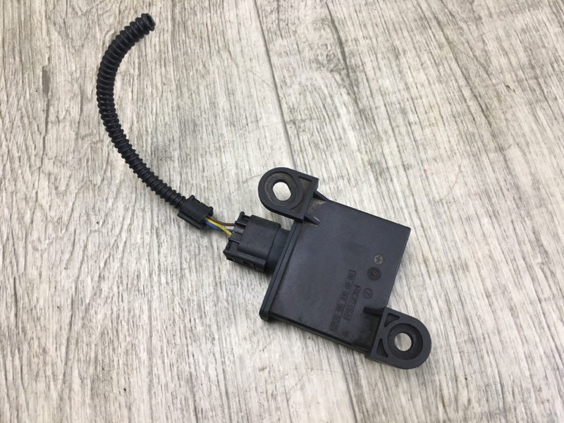 Блок управления дав.в шинах CAYENNE 10-18 2011 4.8L Блок управления дав.в шинах CAYENNE 10-18 2011 4.8L