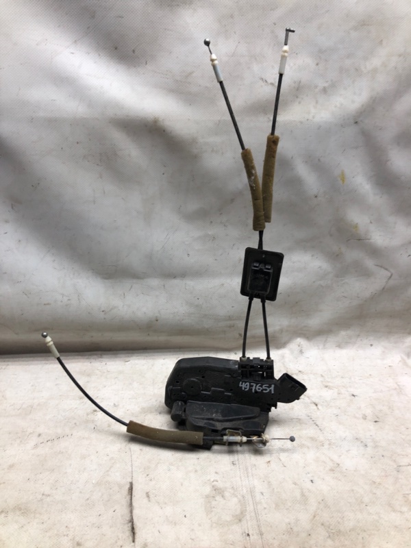 Запчасть замок двери задний правый INFINITI M35/M45 04-10 82500-EG000 Б/У Замок двери задний правый INFINITI M35/M45 04-10 82500-EG000 Б/У