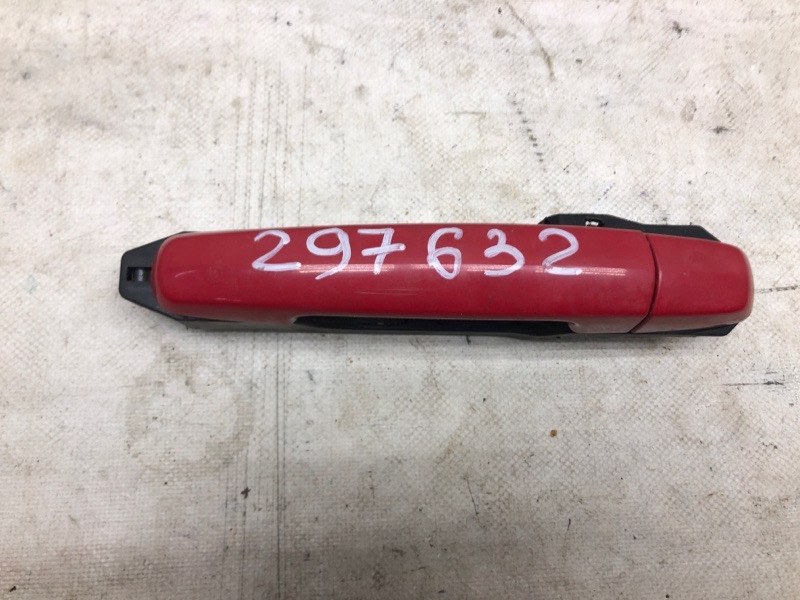 Запчасть ручка двери наружная задняя левая SUZUKI SX4 06-13 2008 2.0 J20A 82812-63J00-Z9T Б/У Ручка двери наружная задняя левая SUZUKI SX4 06-13 2008 2.0 J20A 82812-63J00-Z9T Б/У