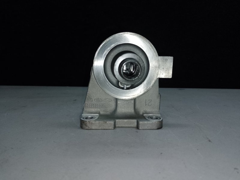 Кронштейн масляного фильтра HYUNDAI SONATA YF 10-14 Кронштейн масляного фильтра HYUNDAI SONATA YF 10-14