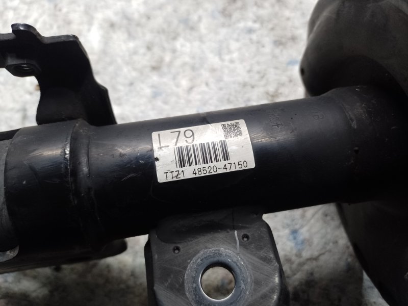 Амортизатор передний левый PRIUS - 30 09-17 2013 1.8 2ZRFXE Амортизатор передний левый PRIUS - 30 09-17 2013 1.8 2ZRFXE