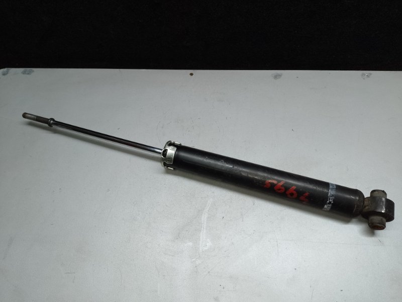 Запчасть амортизатор задний TOYOTA PRIUS - 30 09-17 2013 1.8 2ZRFXE 48530-80639 Б/У Амортизатор задний TOYOTA PRIUS - 30 09-17 2013 1.8 2ZRFXE 48530-80639 Б/У