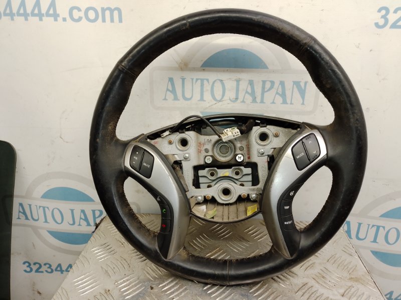 Руль HYUNDAI ELANTRA MD 10-15 Б/У