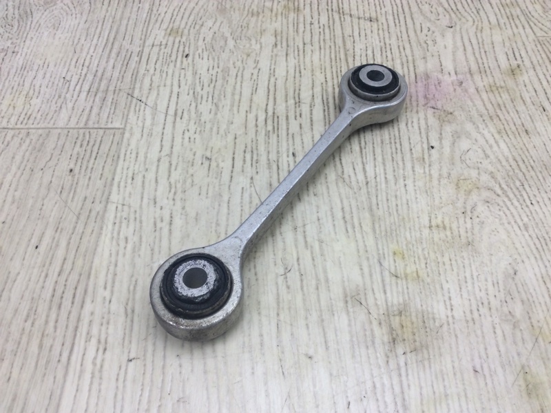 Стойка стабилизатора CAYENNE 10-18 2011 4.8L