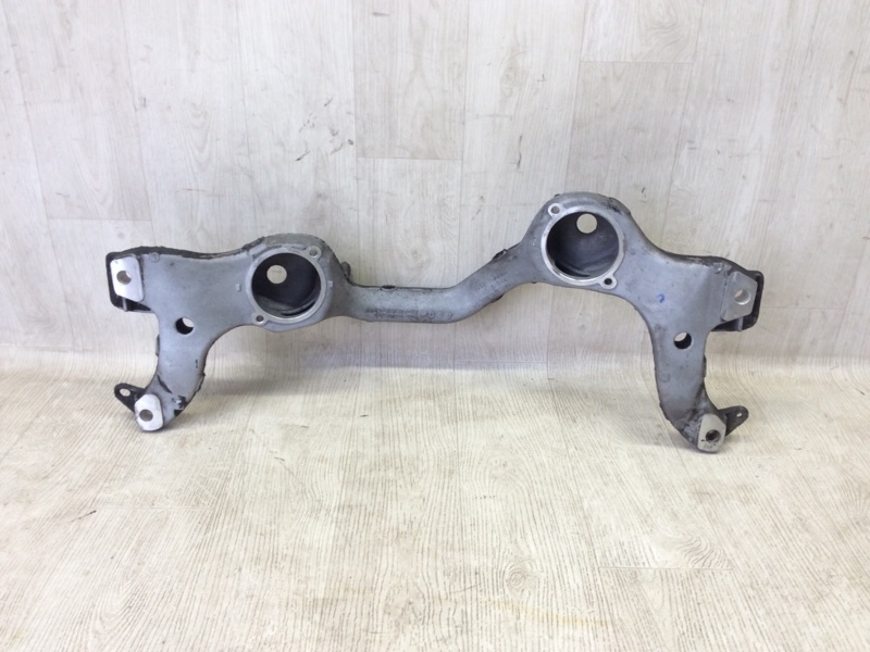 Балка двигателя поперечная PORSCHE CAYENNE 10-18 2011 4.8L 948 375 309 04 Б/У