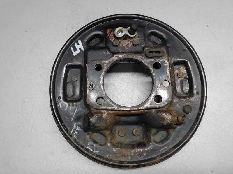 Тормозной механизм задний левый ELANTRA AD 16- 2017 AD 2.0 G4NH