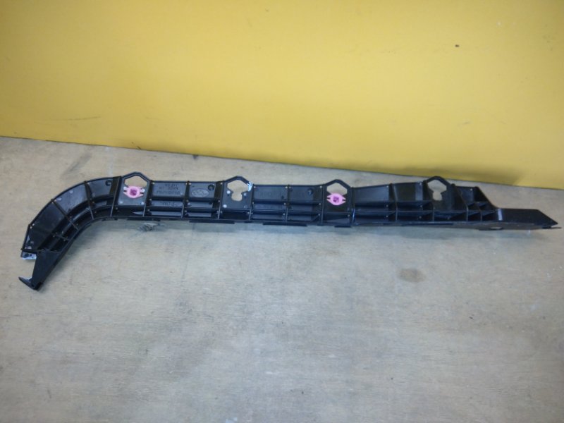 Кронштейн заднего бампера левый OUTBACK 09-14 BR