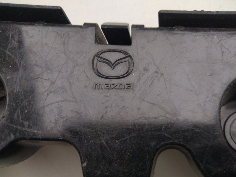 Кронштейн заднего бампера левый 6 GJ 12-