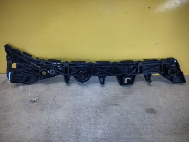 Кронштейн заднего бампера правый 6 GJ 12-