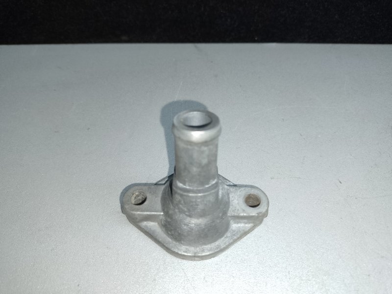 Крышка термостата SUBARU IMPREZA 11-17 2012 GP FB20 11060AA270 Б/У