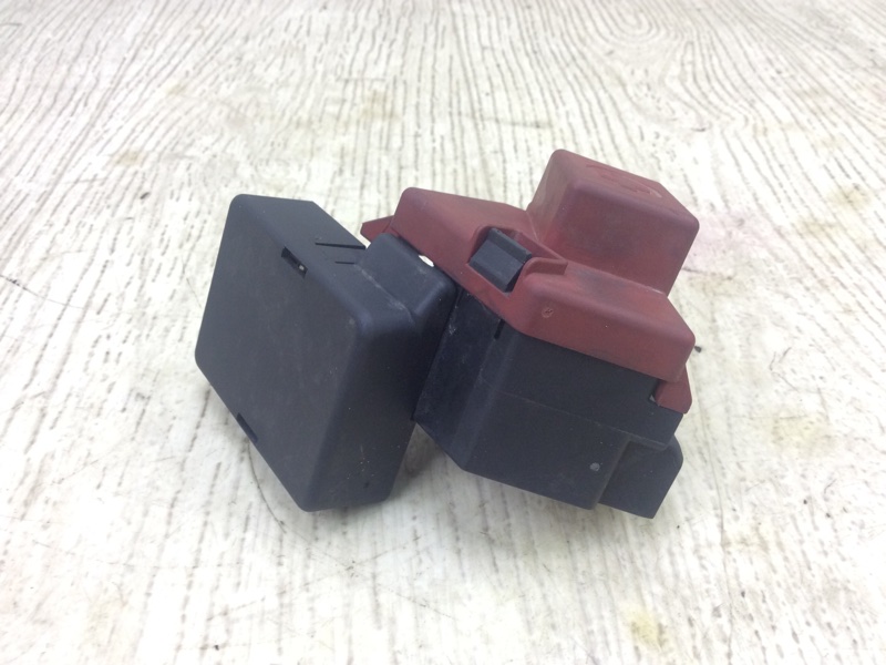 Клемма аккумулятора CAYENNE 10-18 2011 4.8L